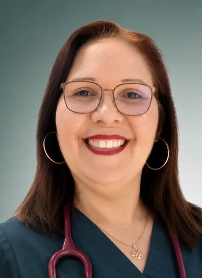 Johana Figuera Arguinzones, Veterinario colegiado Madrid #10559 en Clínica Veterinaria Tres Valles